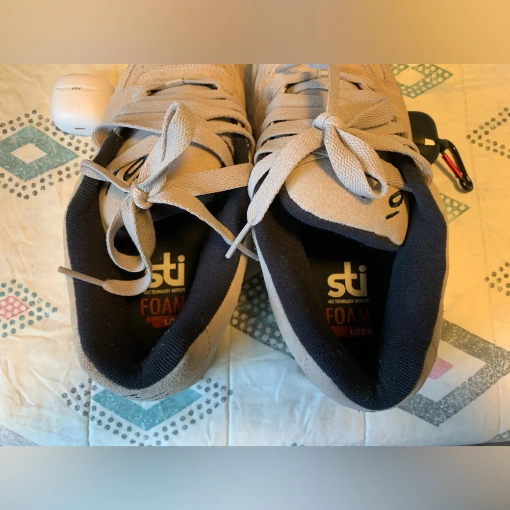 és - Accel skate shoe - 1995 Original Release unDeadstock - Picture 5 of 9